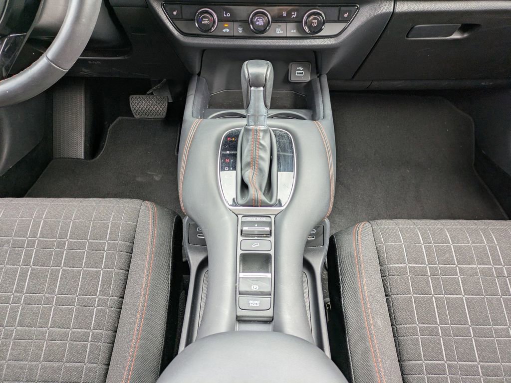 Used 2025 Honda HR-V Sport image 20