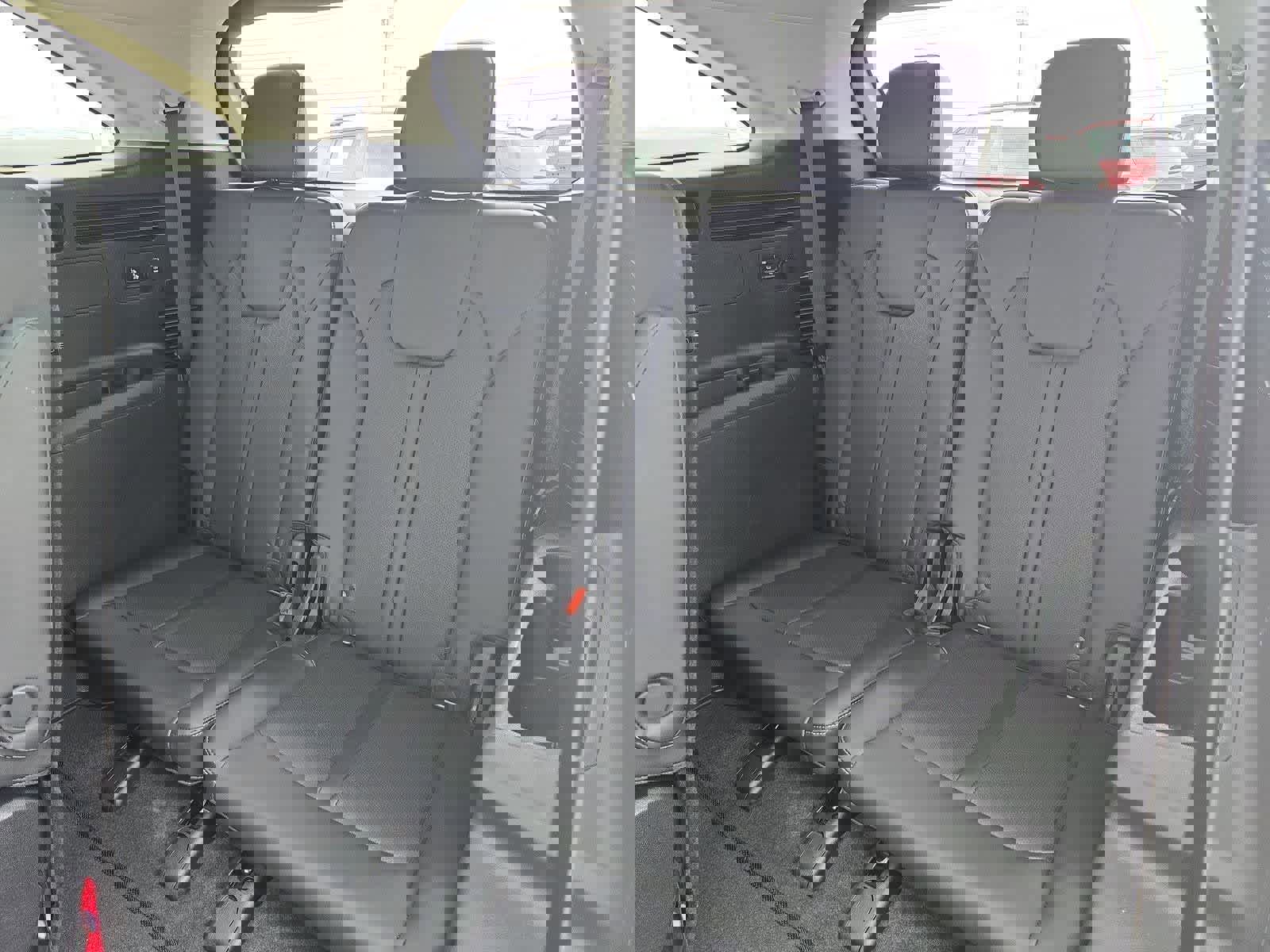 Certified 2023 Kia Sorento EX w/ Panoramic Sunroof Package image 36