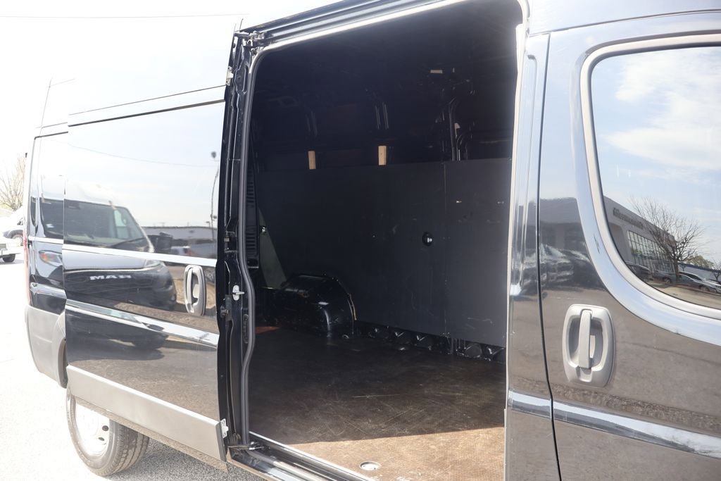 Used 2021 RAM ProMaster 2500 image 9