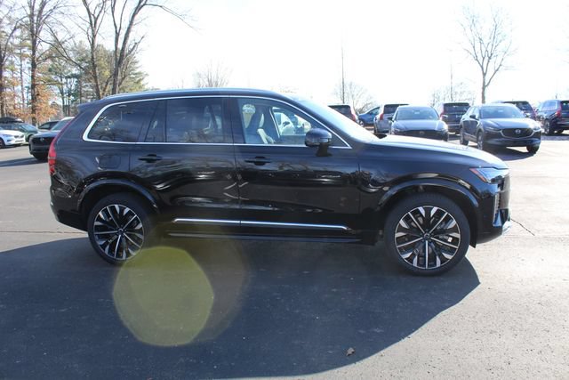 New 2026 Volvo XC90 B6 Plus w/ Protection Package Premier AWD/4WD image 2