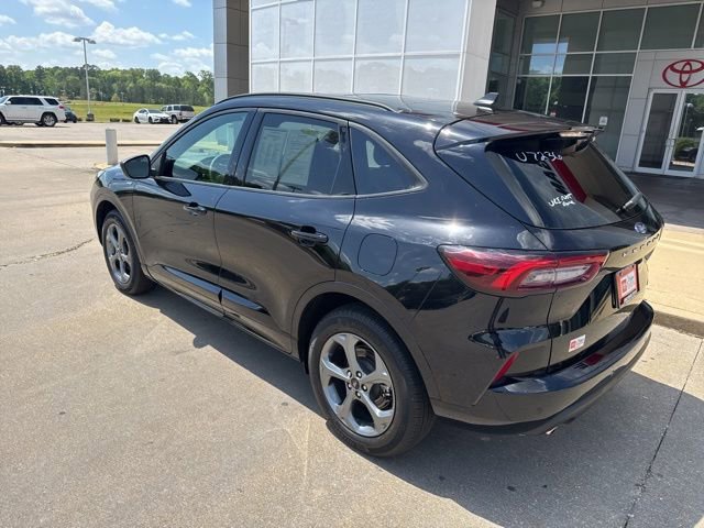 Used 2024 Ford Escape ST-Line w/ Tech Pack #1 AWD/4WD image 13
