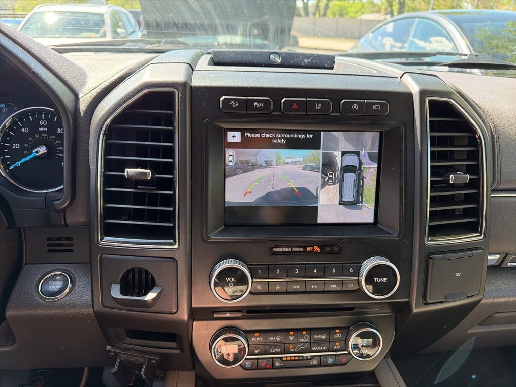 Used 2018 Ford Expedition Max Limited w/ Equipment Group 302A AWD/4WD image 10