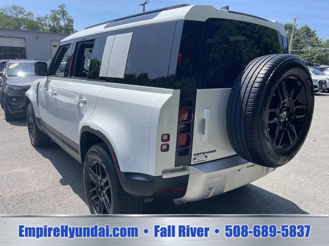 Used 2025 Land Rover Defender 110 S AWD/4WD image 7