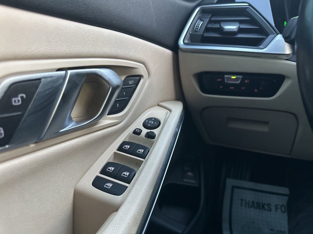 Used 2020 BMW 330i Sedan RWD image 17