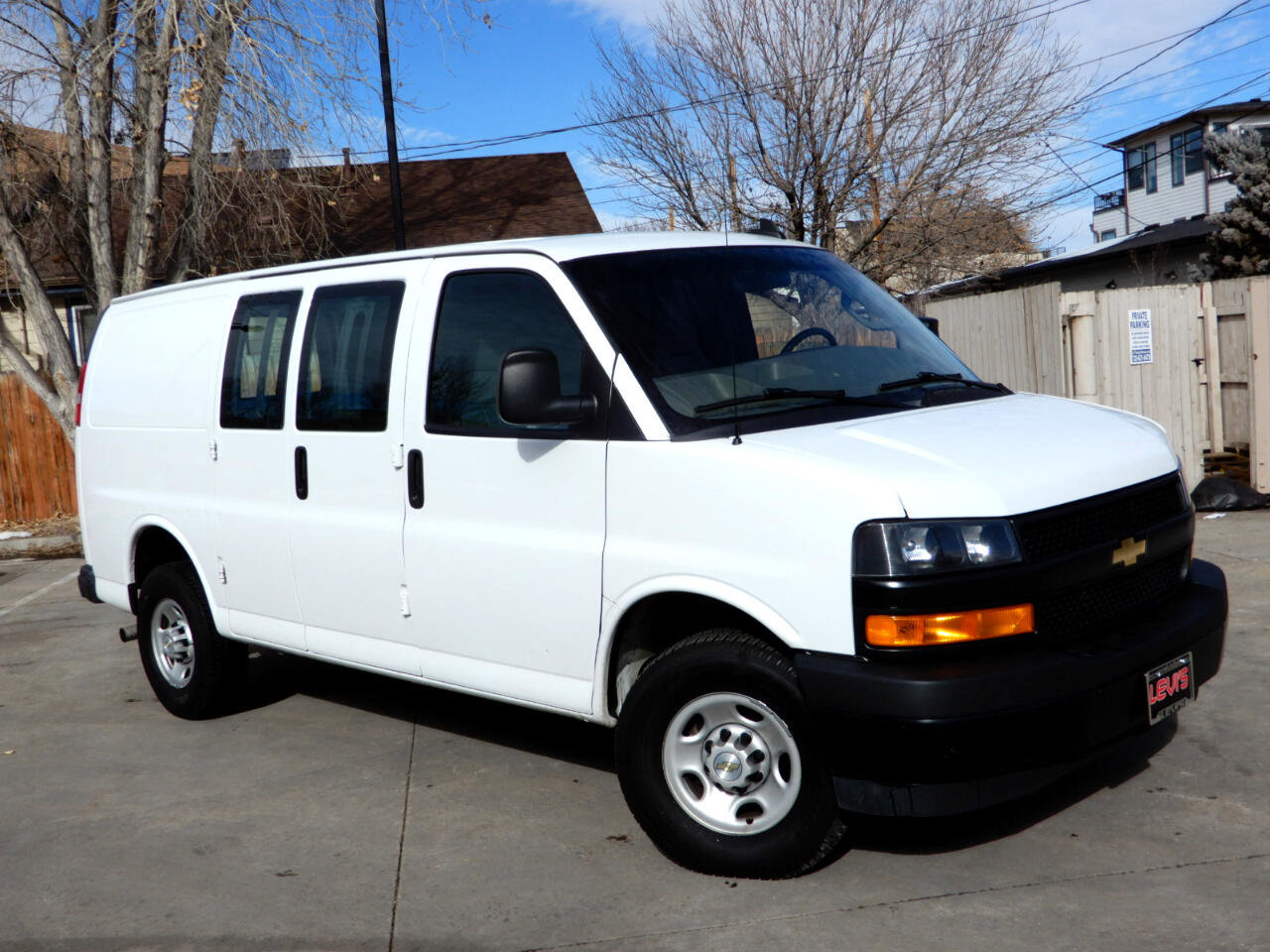 Used 2022 Chevrolet Express 2500 w/ Driver Convenience Package image 3