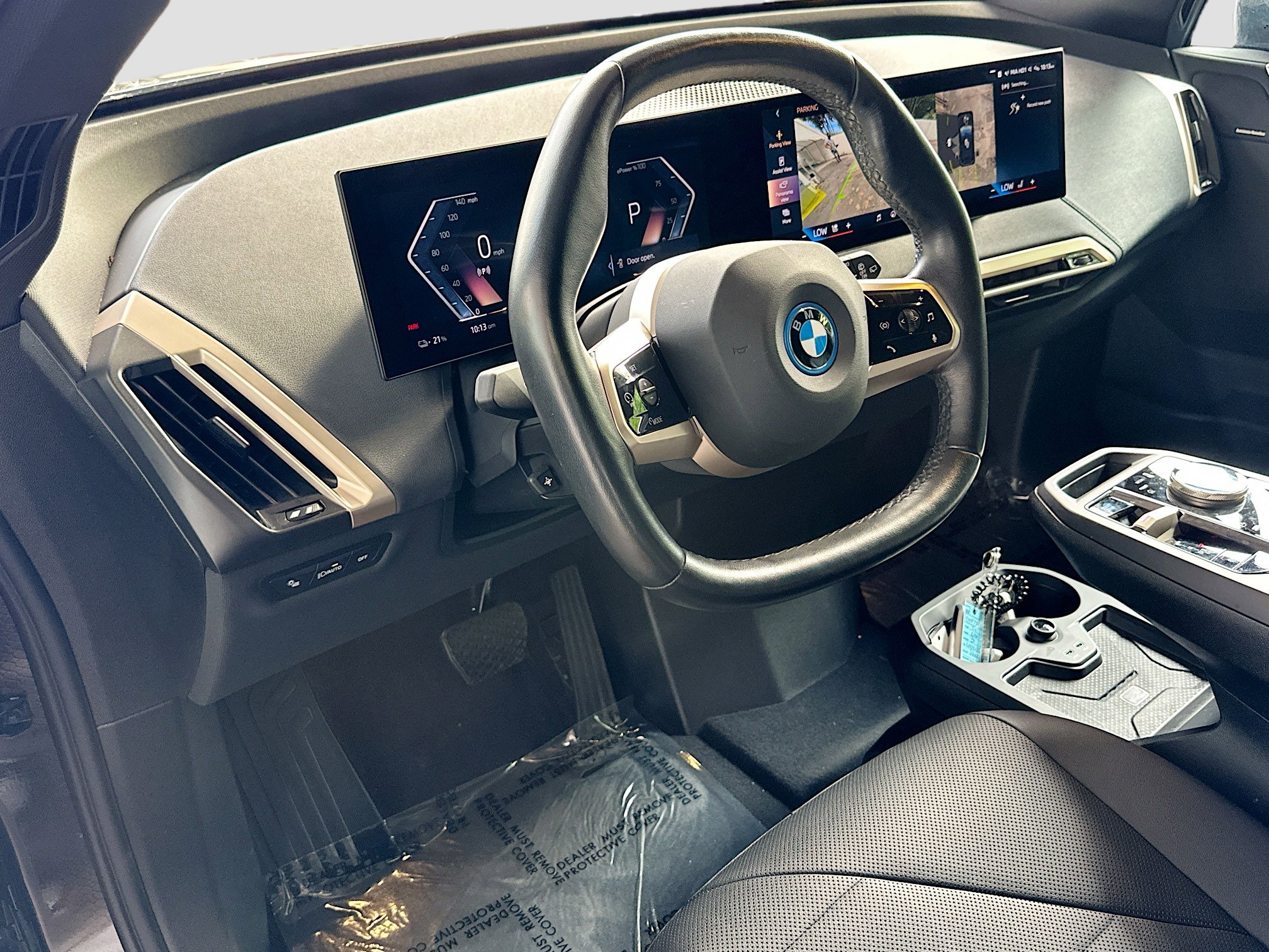 Certified 2024 BMW iX xDrive50 w/ Premium Package AWD/4WD image 9