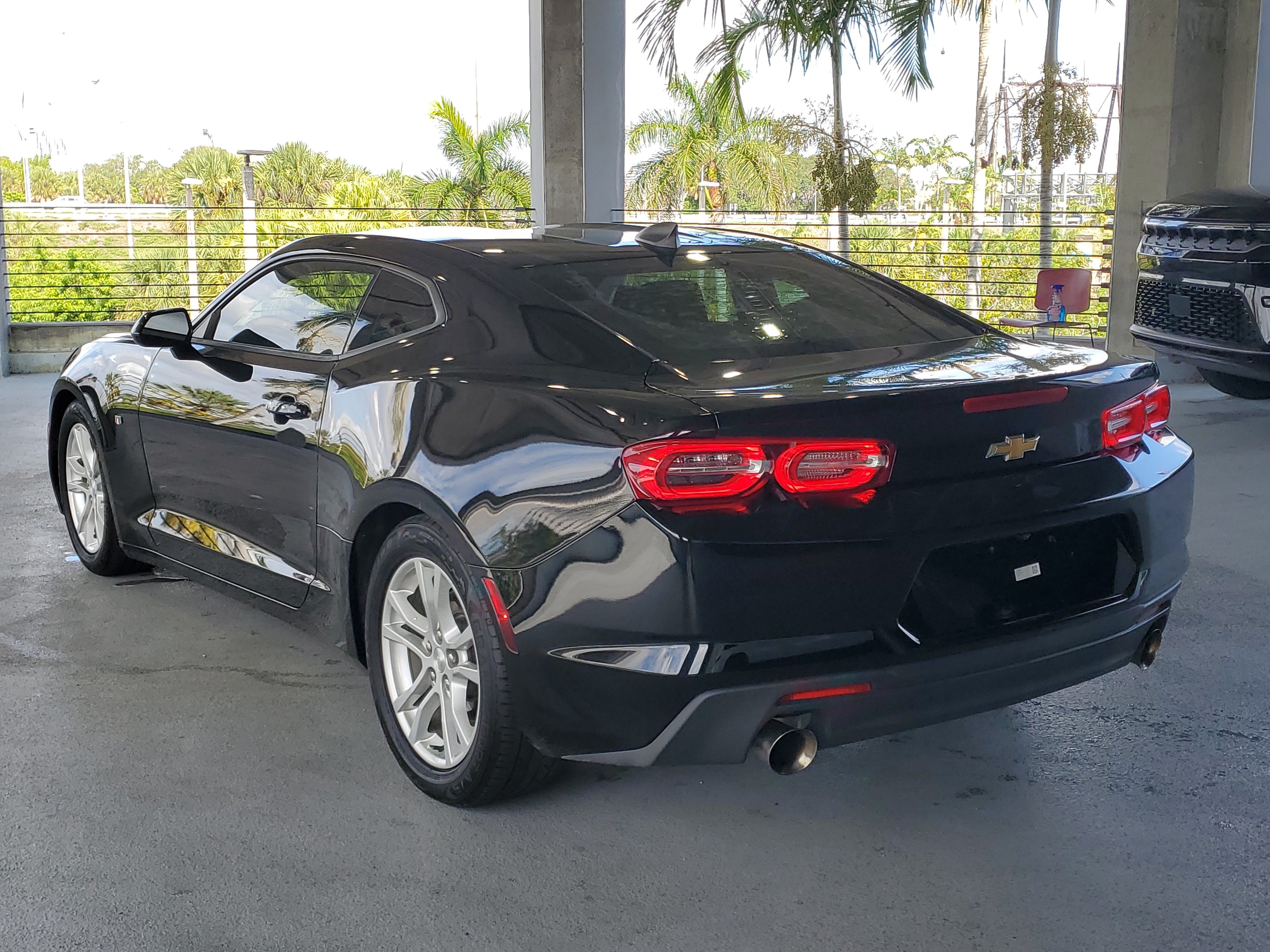 Used 2022 Chevrolet Camaro LS RWD image 27