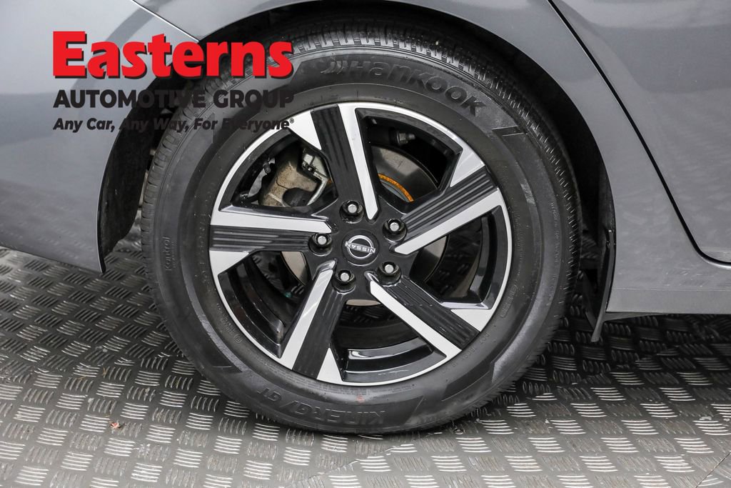 Used 2024 Nissan Sentra SV image 28