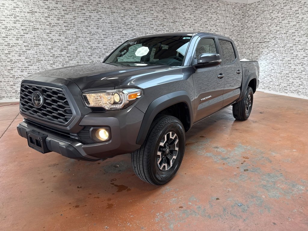 Used 2021 Toyota Tacoma TRD Off-Road w/ Technology Package image 3