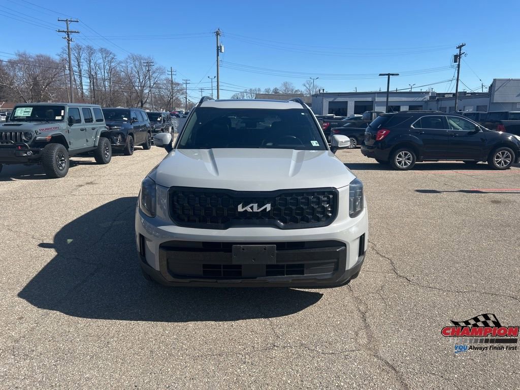 Used 2024 Kia Telluride EX X-Line image 9