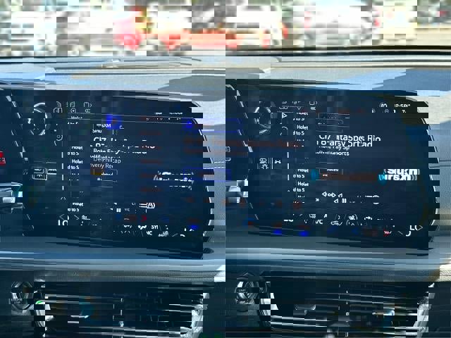 Certified 2025 Chevrolet Traverse LT image 23