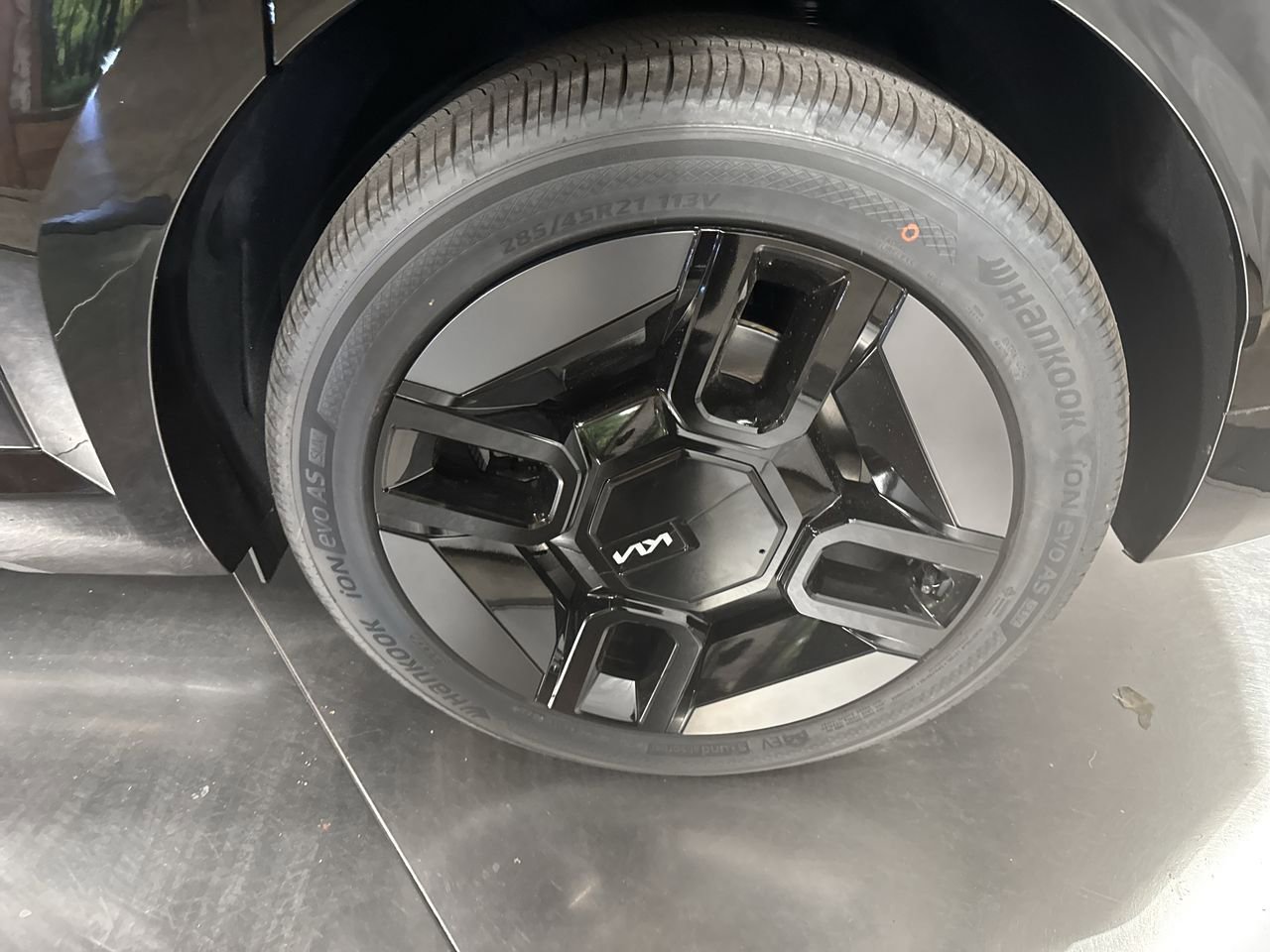 New 2026 Kia EV9 GT-Line image 12