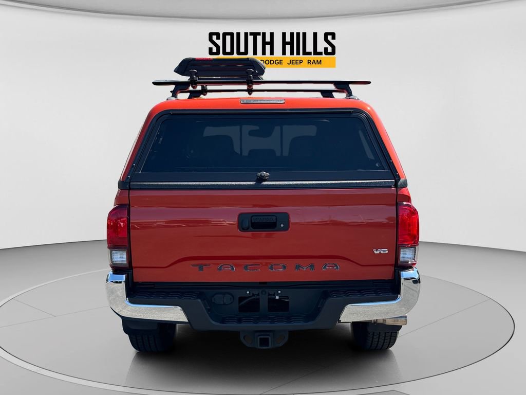 Used 2018 Toyota Tacoma TRD Off-Road image 4