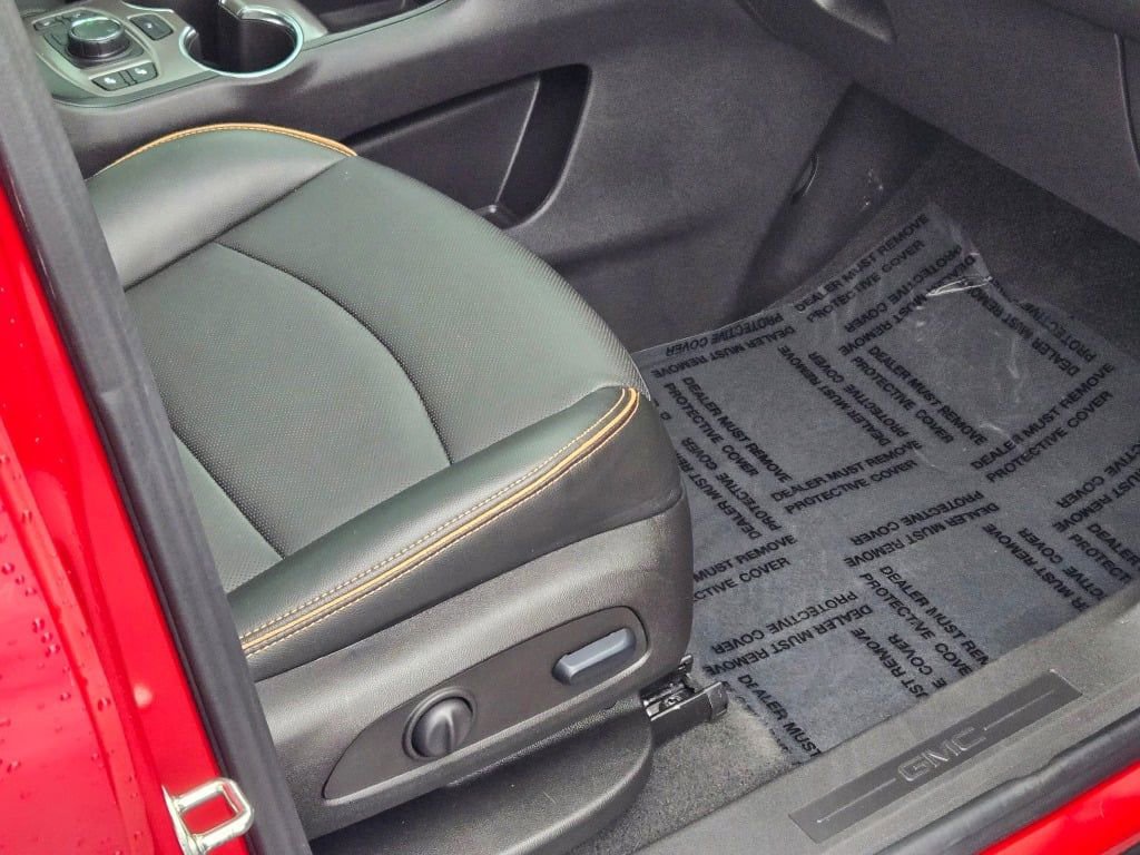 Used 2024 GMC Terrain AT4 w/ Infotainment Package II image 7