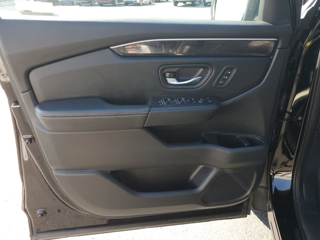 Used 2023 Honda Pilot Elite image 34