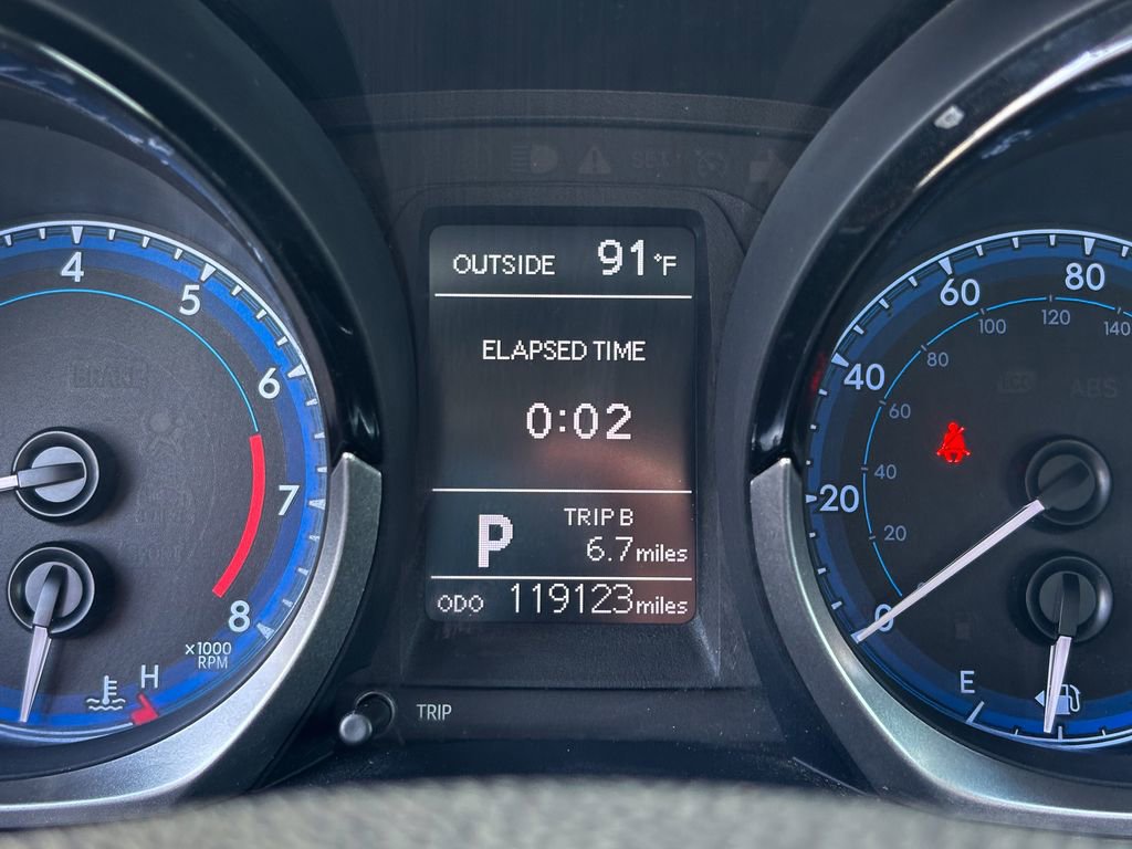 Used 2016 Toyota Corolla S image 29