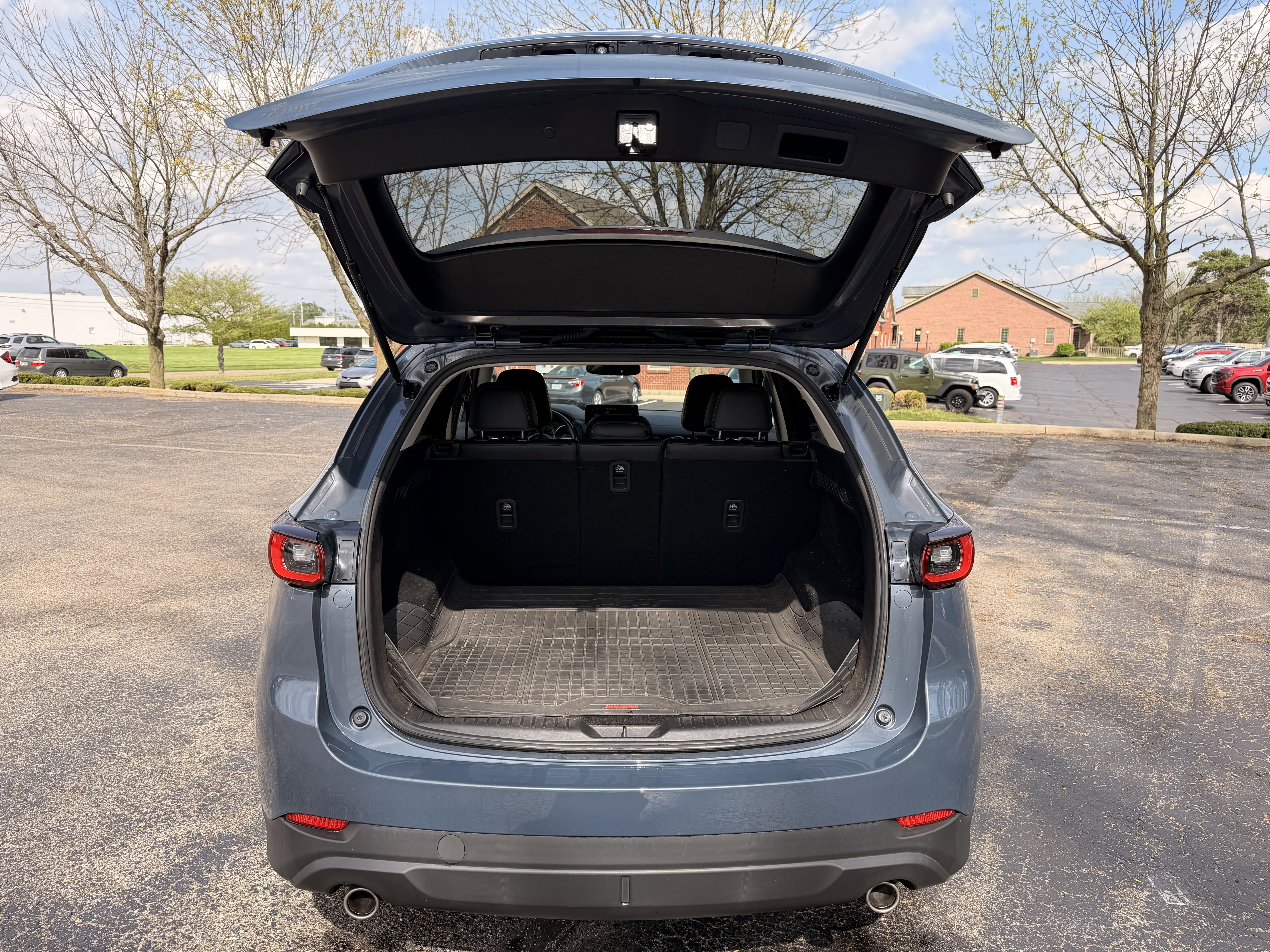 Used 2023 MAZDA CX-5 Carbon Edition image 13