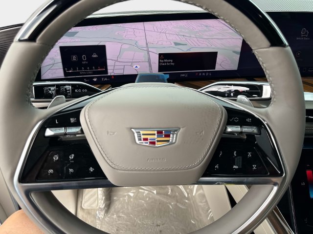 New 2026 Cadillac Escalade Platinum Sport w/ LPO, ONYX Package AWD/4WD image 29