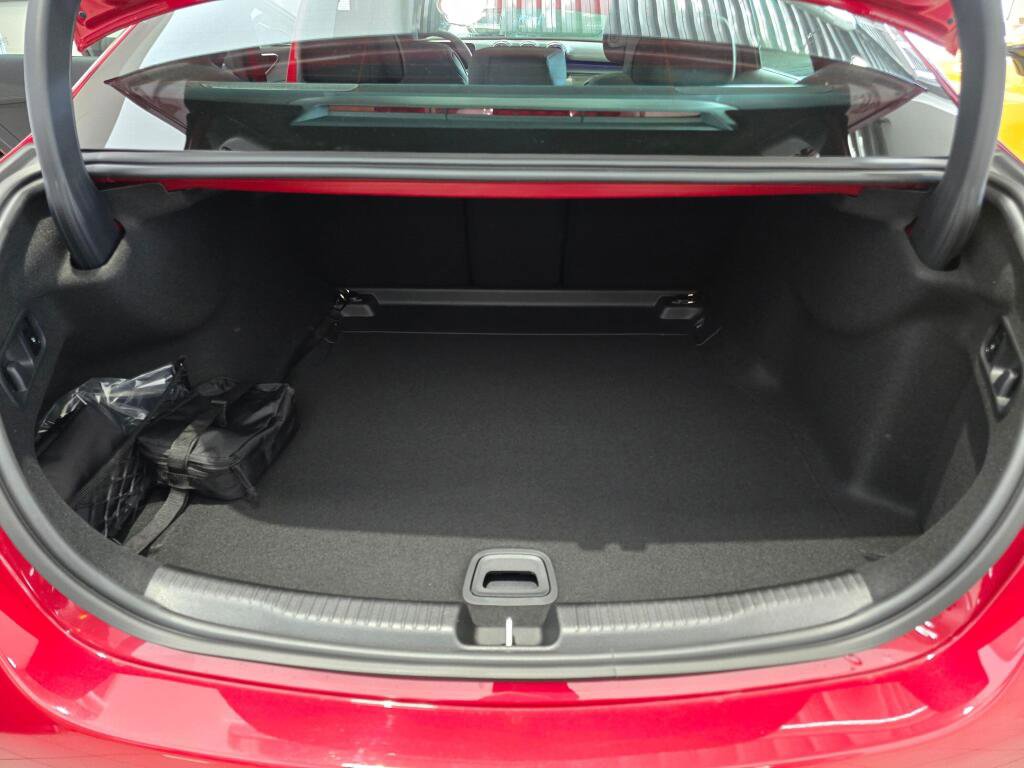 New 2026 Mercedes-Benz C 300 4MATIC Sedan image 10
