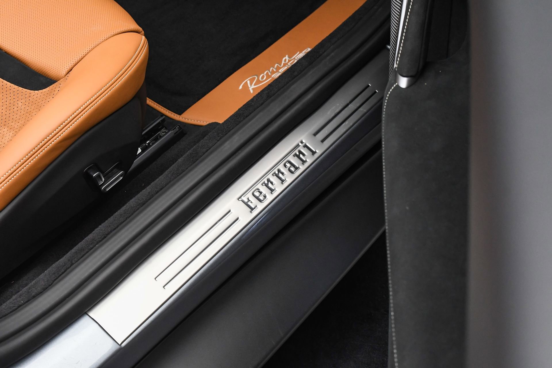 Used 2025 Ferrari Roma Spider image 51