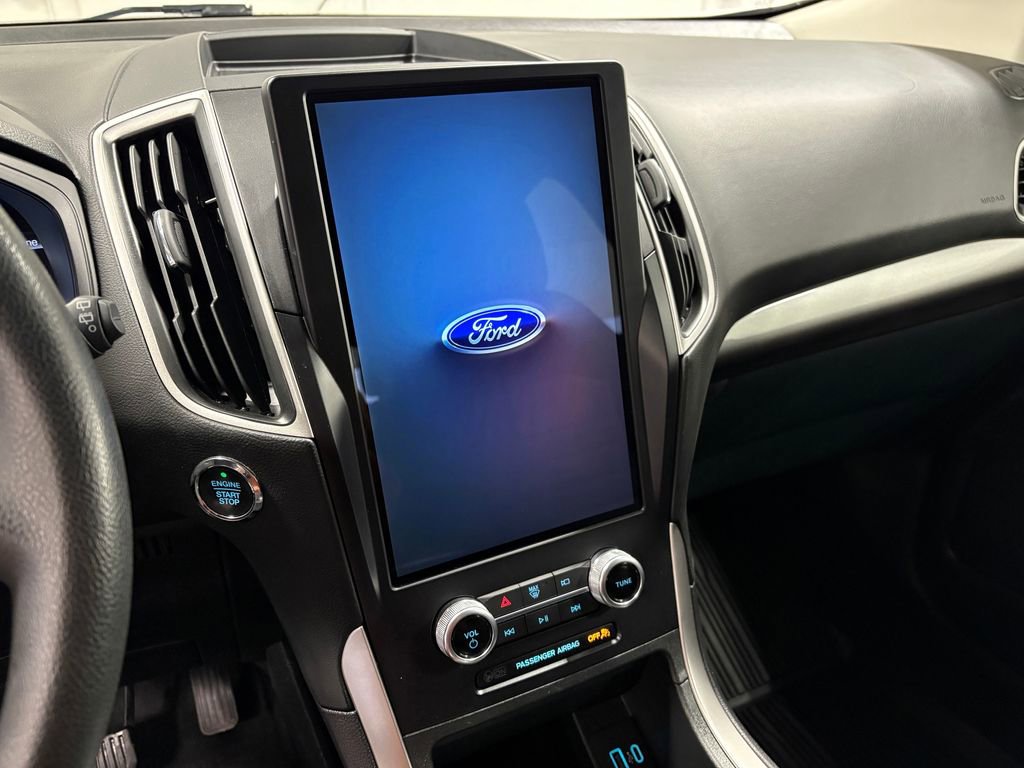 Used 2024 Ford Edge SE w/ Cargo Accessory Package image 28