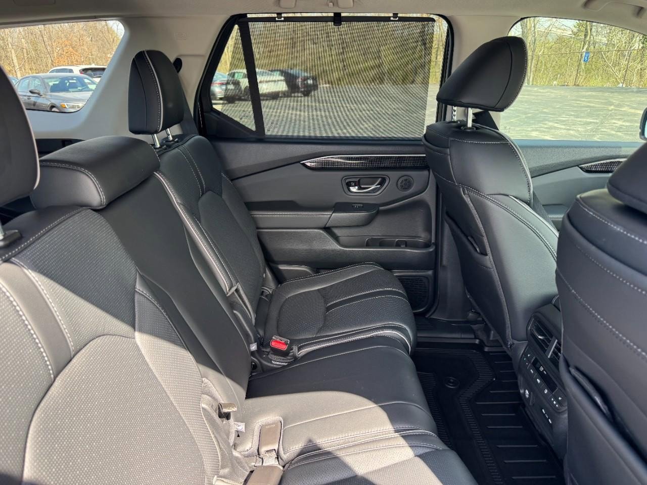 Certified 2025 Honda Pilot Elite image 11