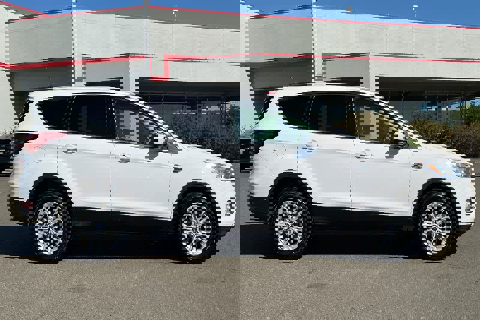 Used 2019 Ford Escape SE image 6