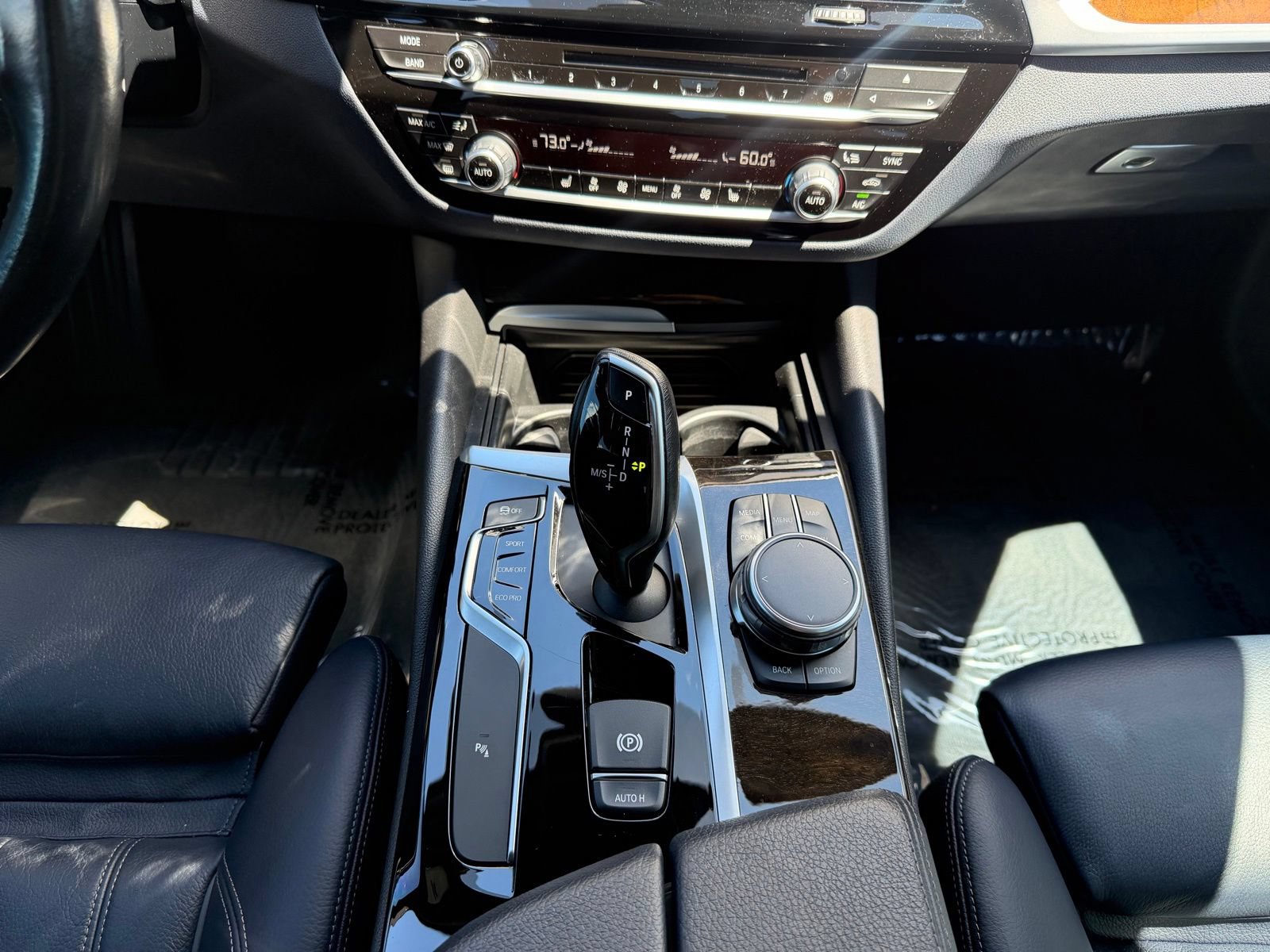 Used 2017 BMW 530i w/ Driving Assistance Package RWD image 16