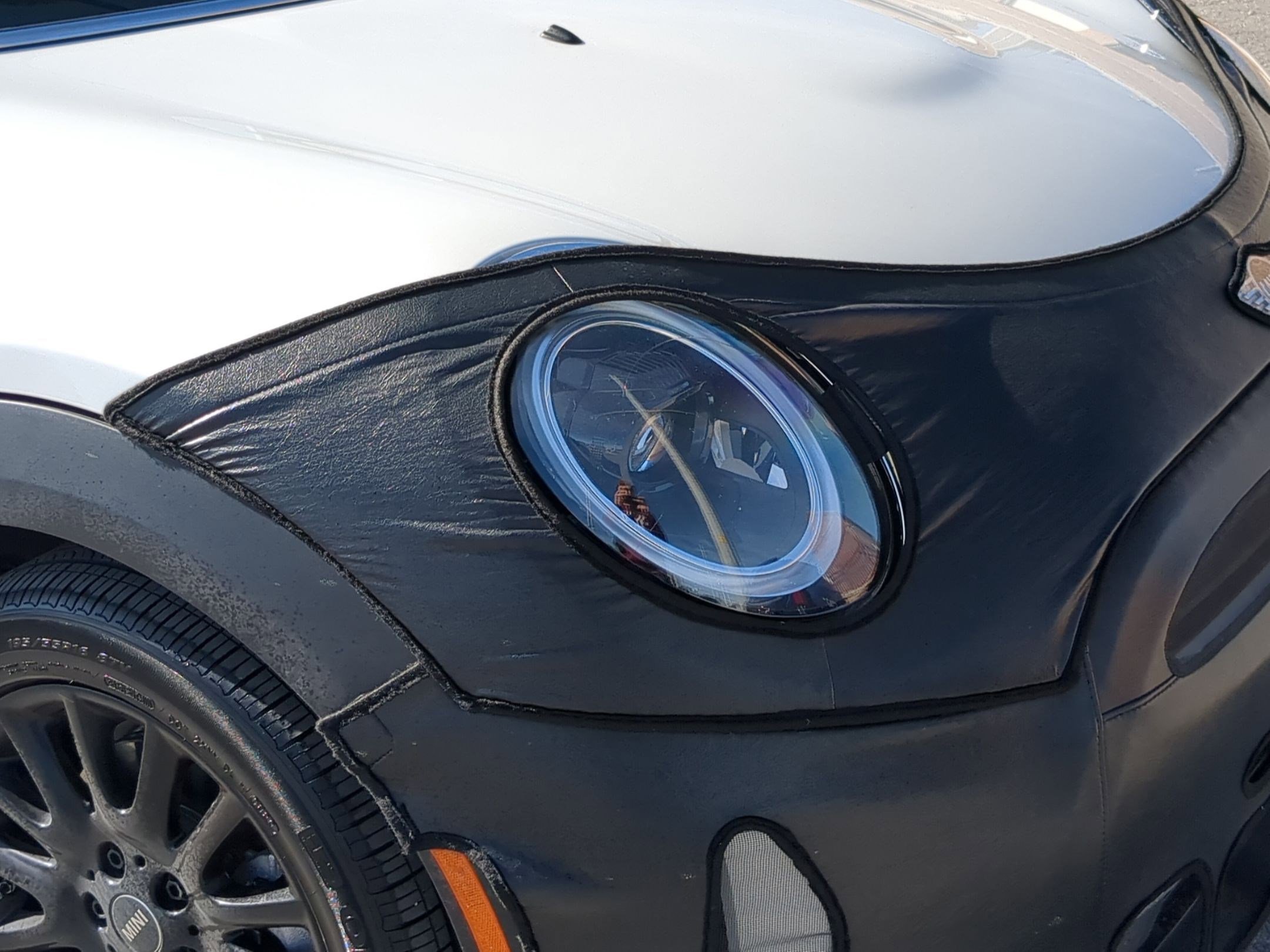 Used 2024 MINI Cooper Convertible image 11