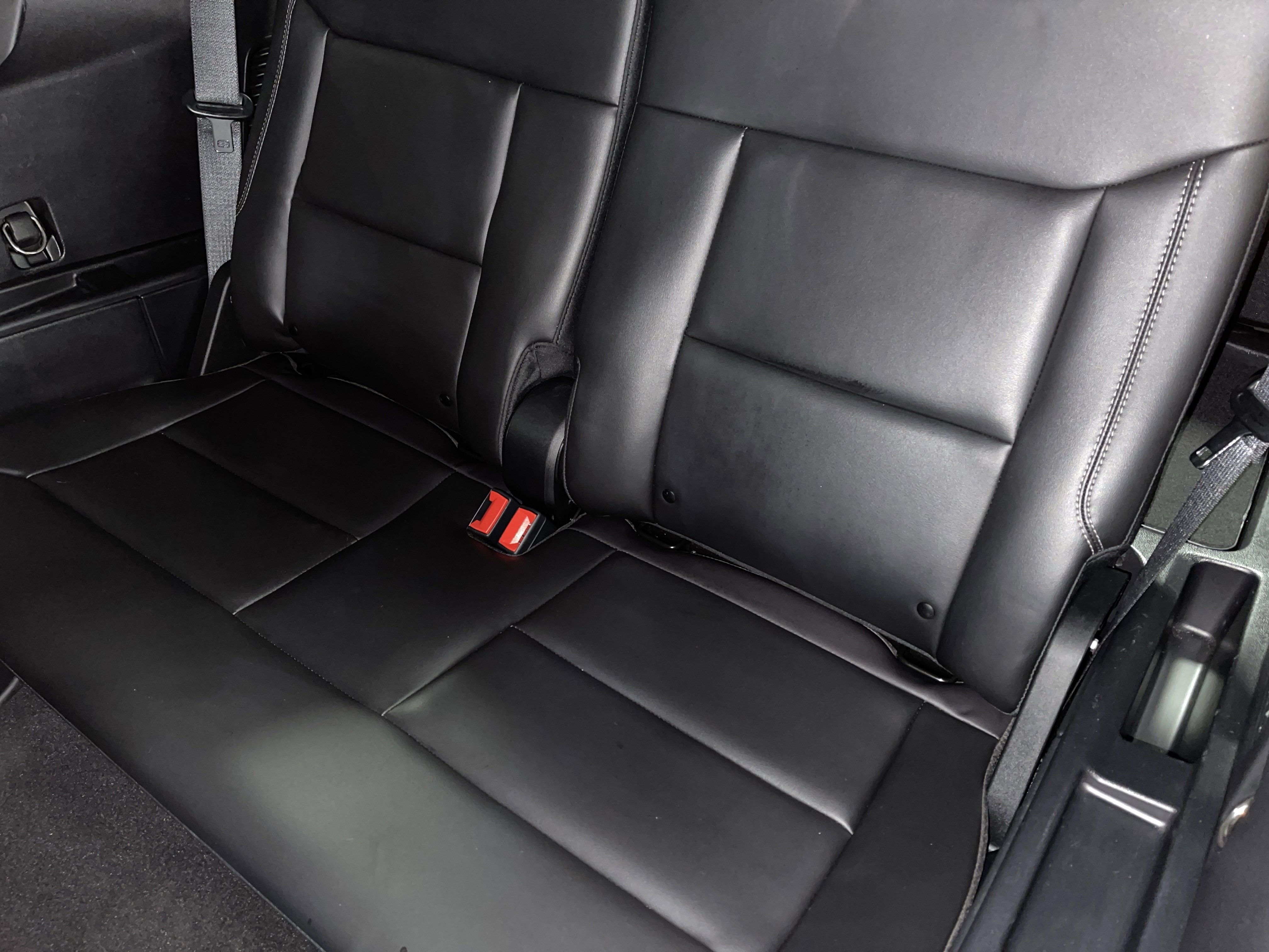 Used 2022 Ford Explorer XLT w/ Equipment Group 202A image 12