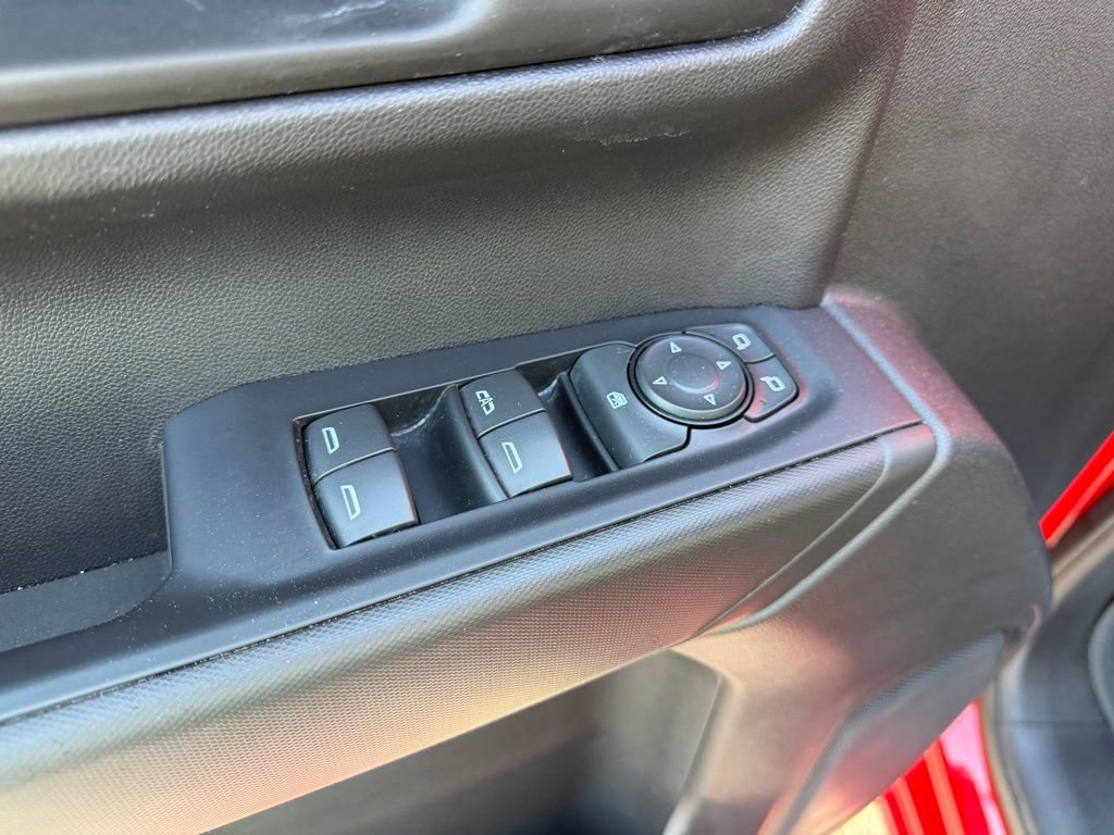 Used 2021 Chevrolet Silverado 1500 Custom w/ Safety Confidence Package image 20