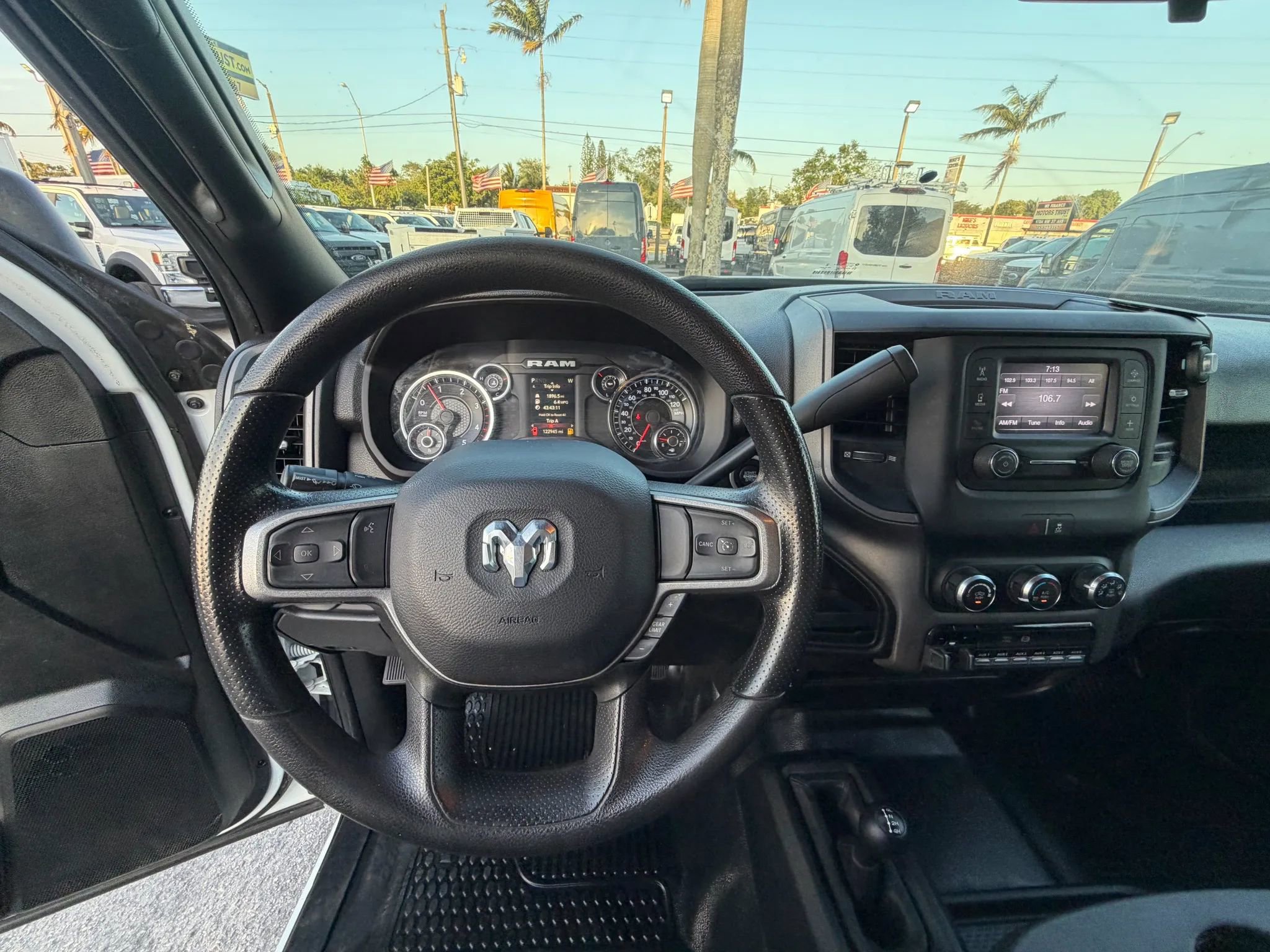 Used 2023 RAM 5500 Tradesman w/ Max Tow Package AWD/4WD image 11