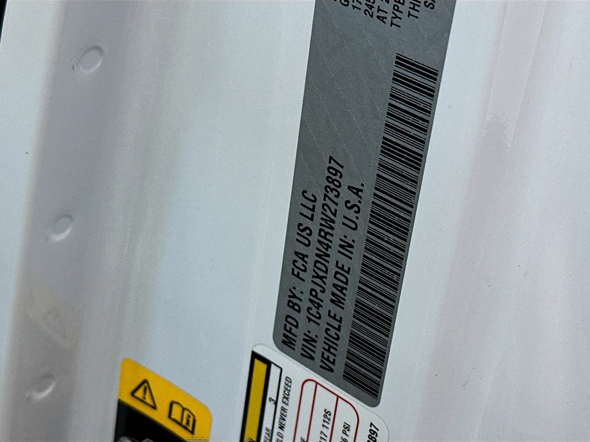 Used 2024 Jeep Wrangler Sport S image 12