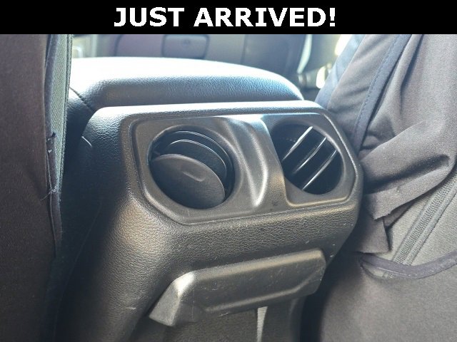 Used 2023 Jeep Wrangler Sport image 9