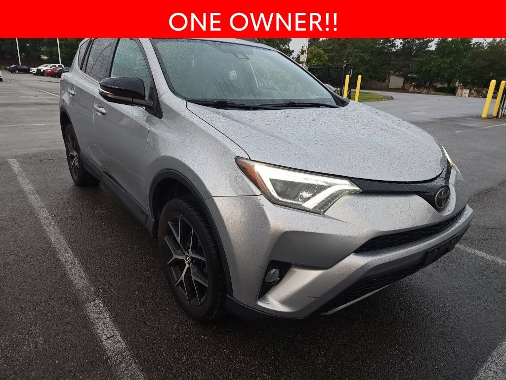 Used 2017 Toyota RAV4 SE w/ Power Special Value Package AWD/4WD image 3