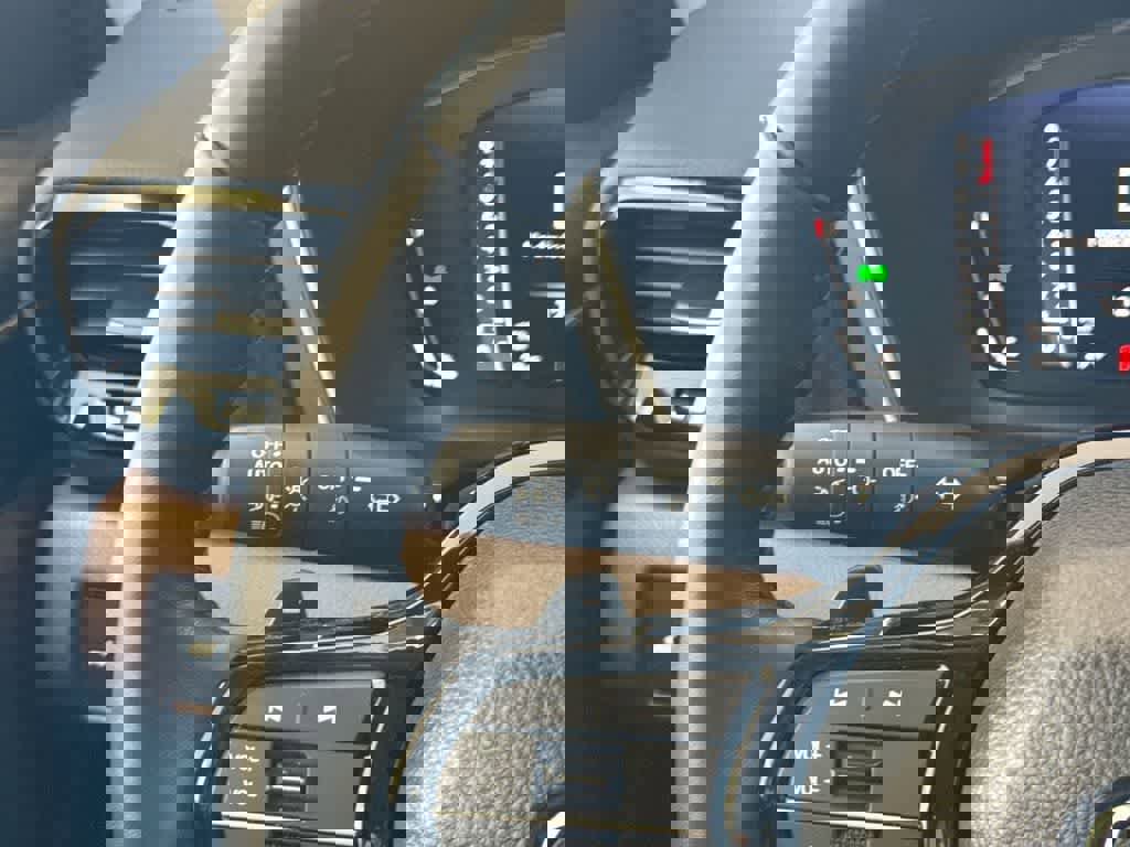 Certified 2024 Honda Pilot Elite image 31