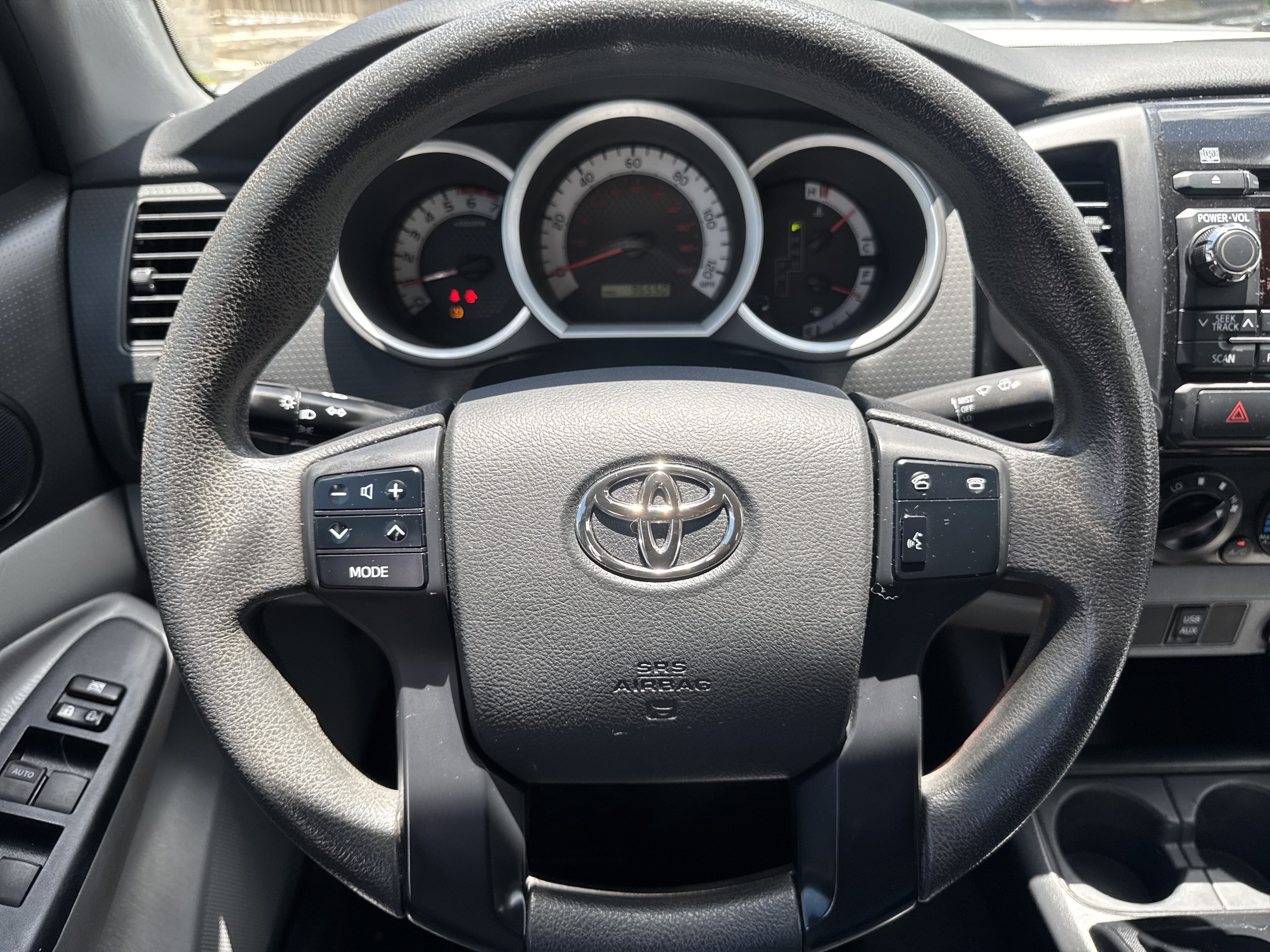 Used 2012 Toyota Tacoma PreRunner RWD image 12