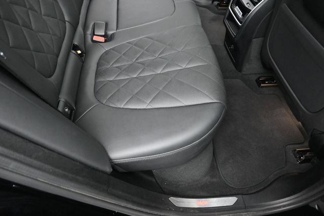Used 2023 BMW X5 xDrive40i w/ Premium Package AWD/4WD image 27