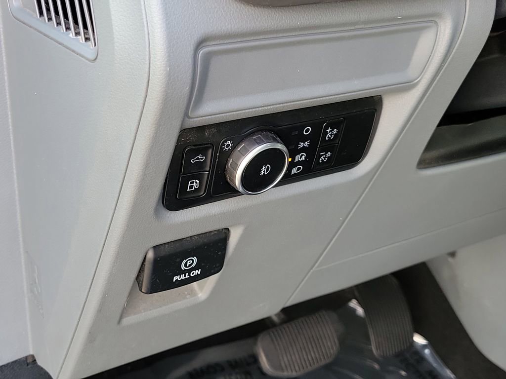 Used 2024 Ford F150 XLT w/ Mobile Office Package image 20
