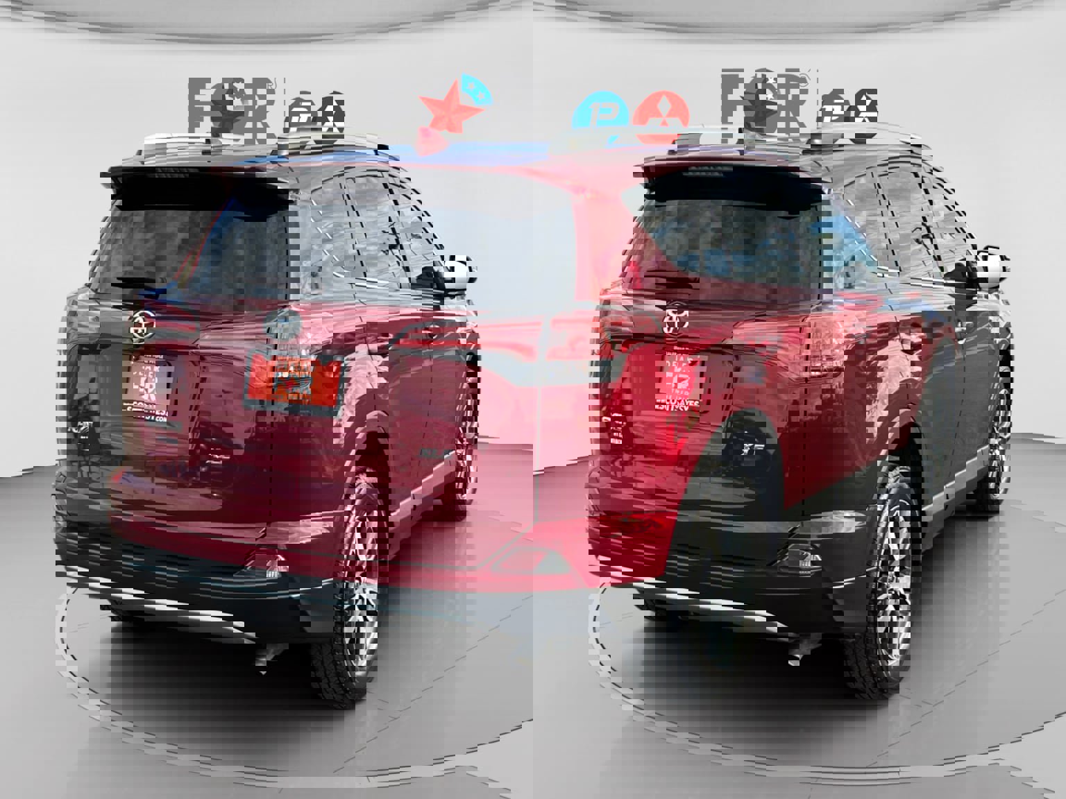 Used 2018 Toyota RAV4 XLE w/ Plus Extra Value Package image 5