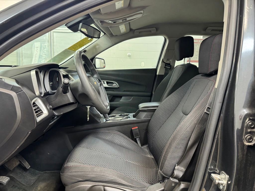 Used 2014 Chevrolet Equinox LS AWD/4WD image 12