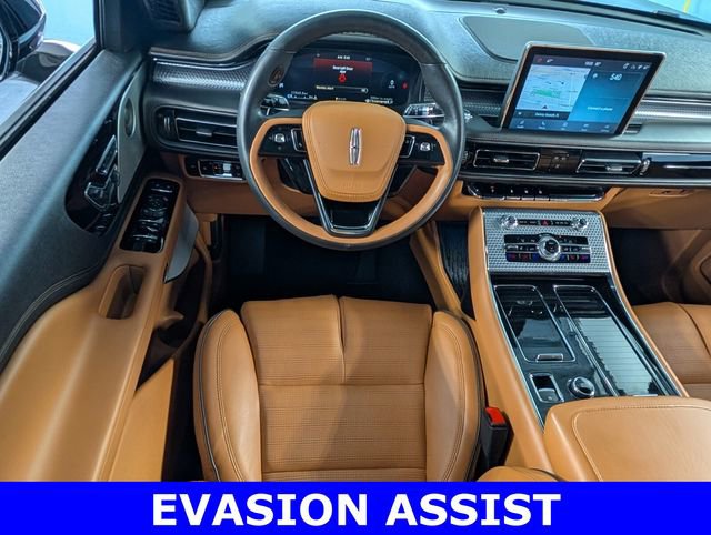 Used 2024 Lincoln Aviator Black Label AWD/4WD image 9