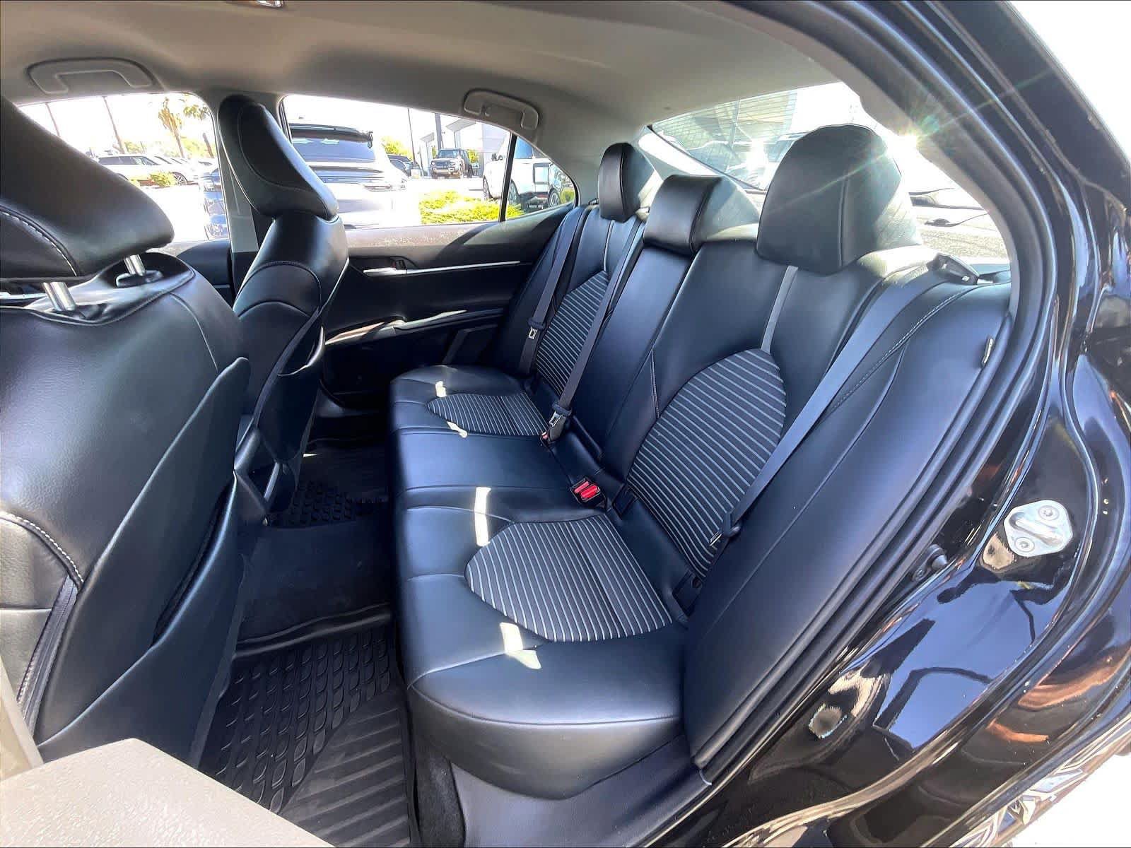 Used 2024 Toyota Camry SE FWD image 26