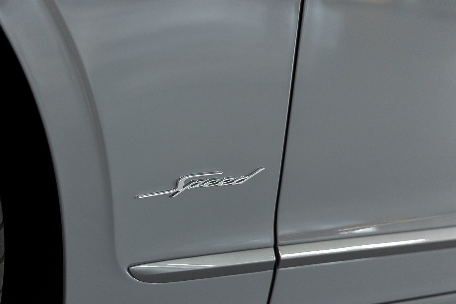New 2026 Bentley Flying Spur Plug-In Hybrid AWD/4WD image 17