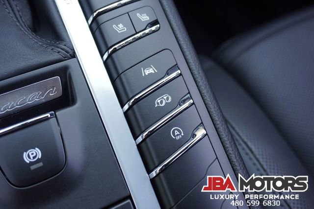 Used 2020 Porsche Macan S image 31
