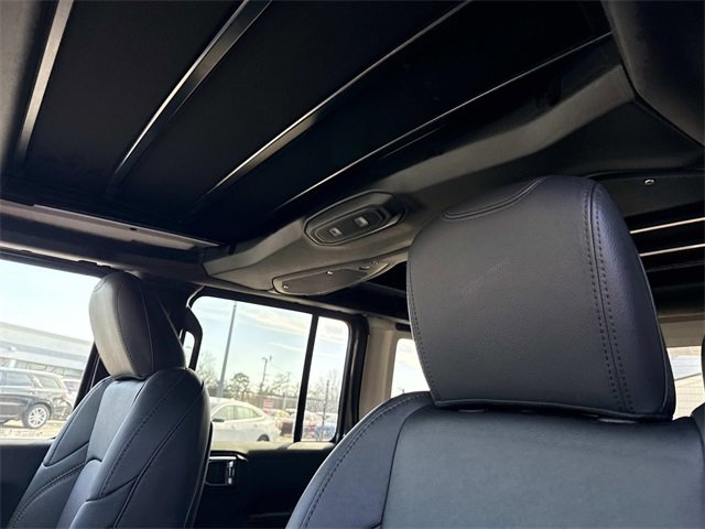 New 2026 Jeep Wrangler Sahara image 8