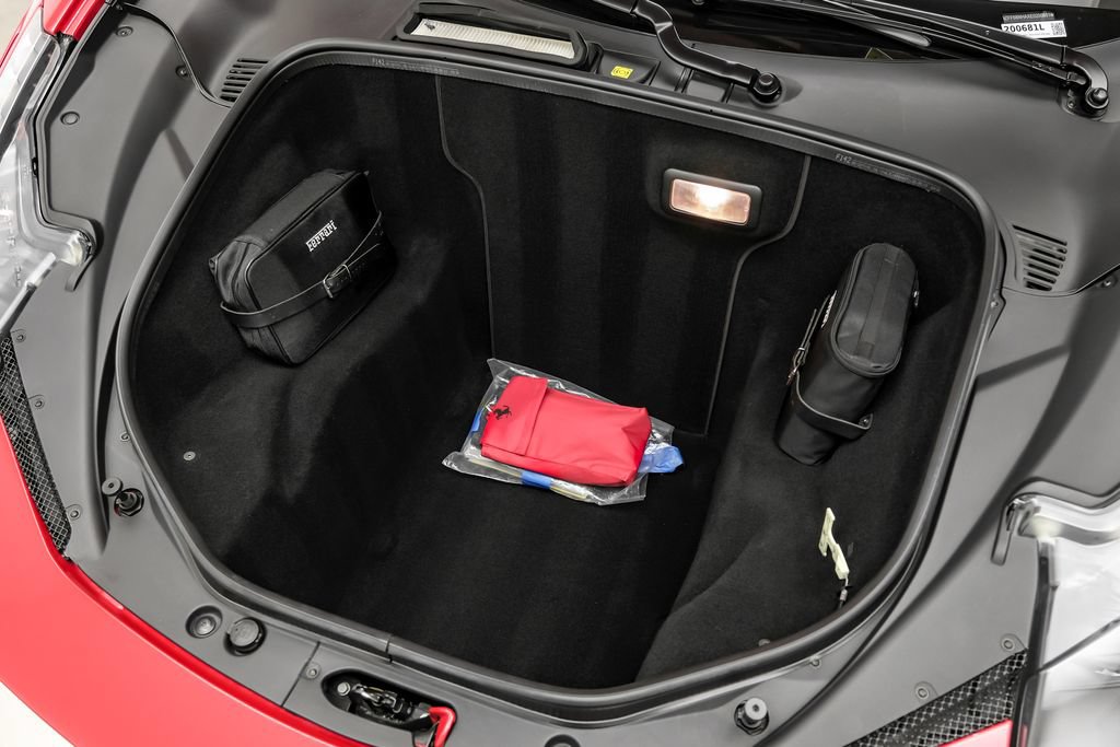 Used 2014 Ferrari 458 Spider RWD image 58