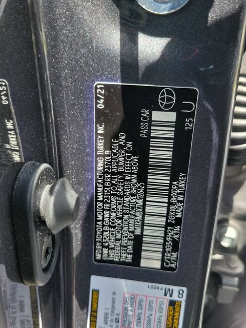 Used 2021 Toyota C-HR LE FWD image 25