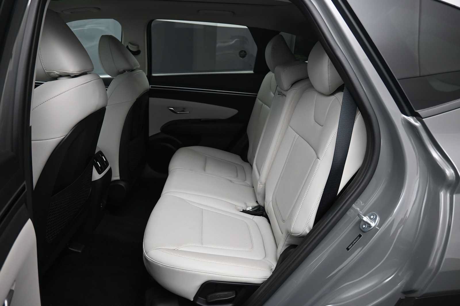 Used 2024 Hyundai Tucson Limited AWD/4WD image 21