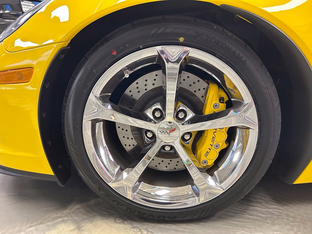 Used 2013 Chevrolet Corvette Grand Sport w/ 4LT Preferred Equipment Group RWD image 15